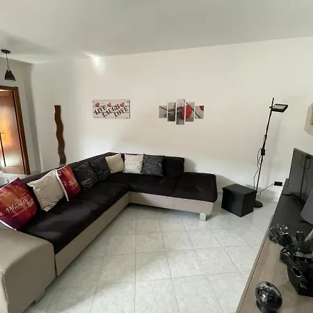 Black&white Apartment *